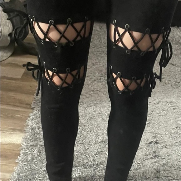 Y2K small - Picture 2 of 6